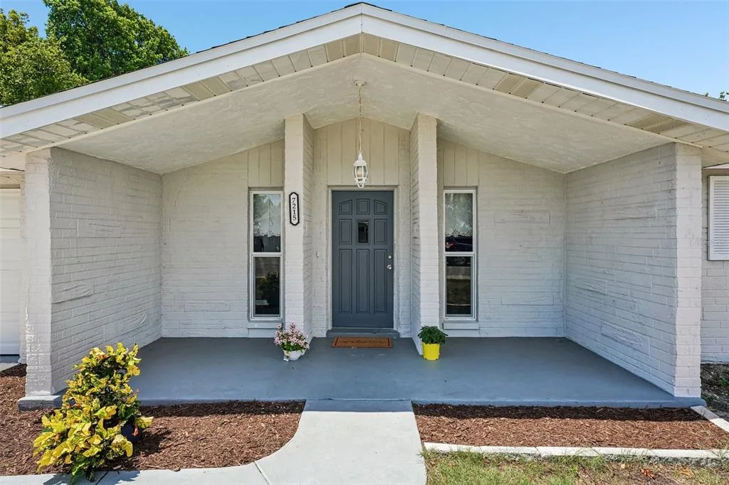 7215 MAYFIELD DRIVE, PORT RICHEY, FL 34668