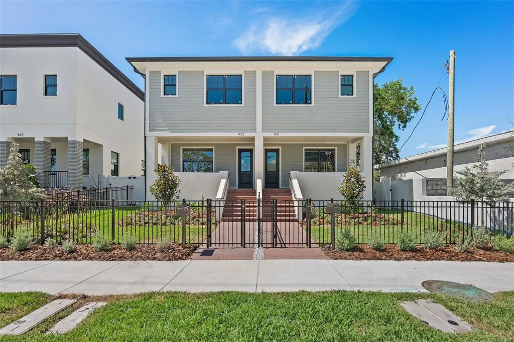 423 11TH AVENUE S, ST PETERSBURG, FL 33701