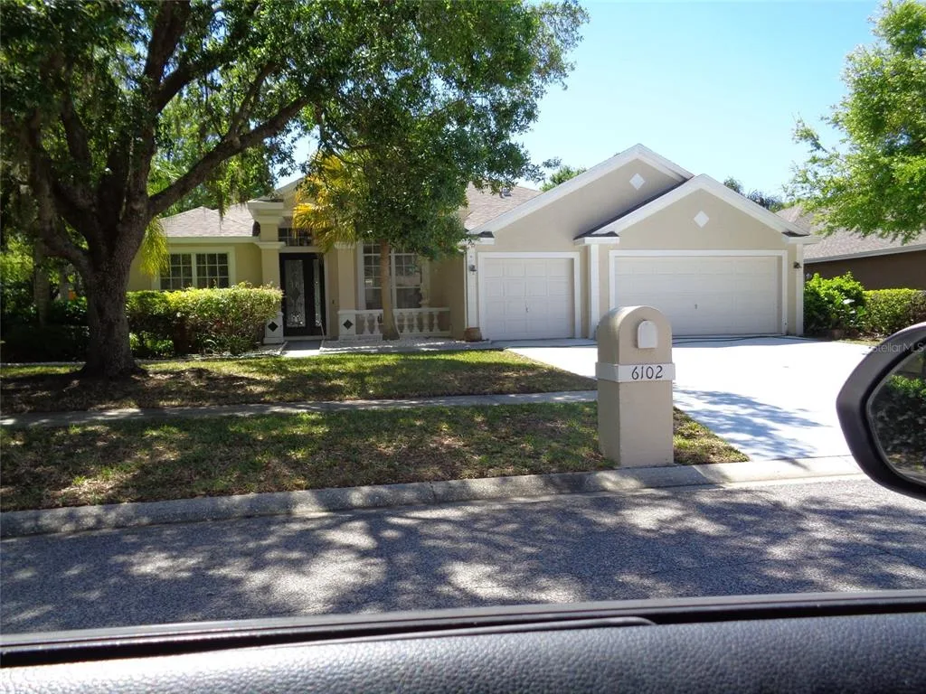 6102 SAVOY CIRCLE, LUTZ, FL 33558