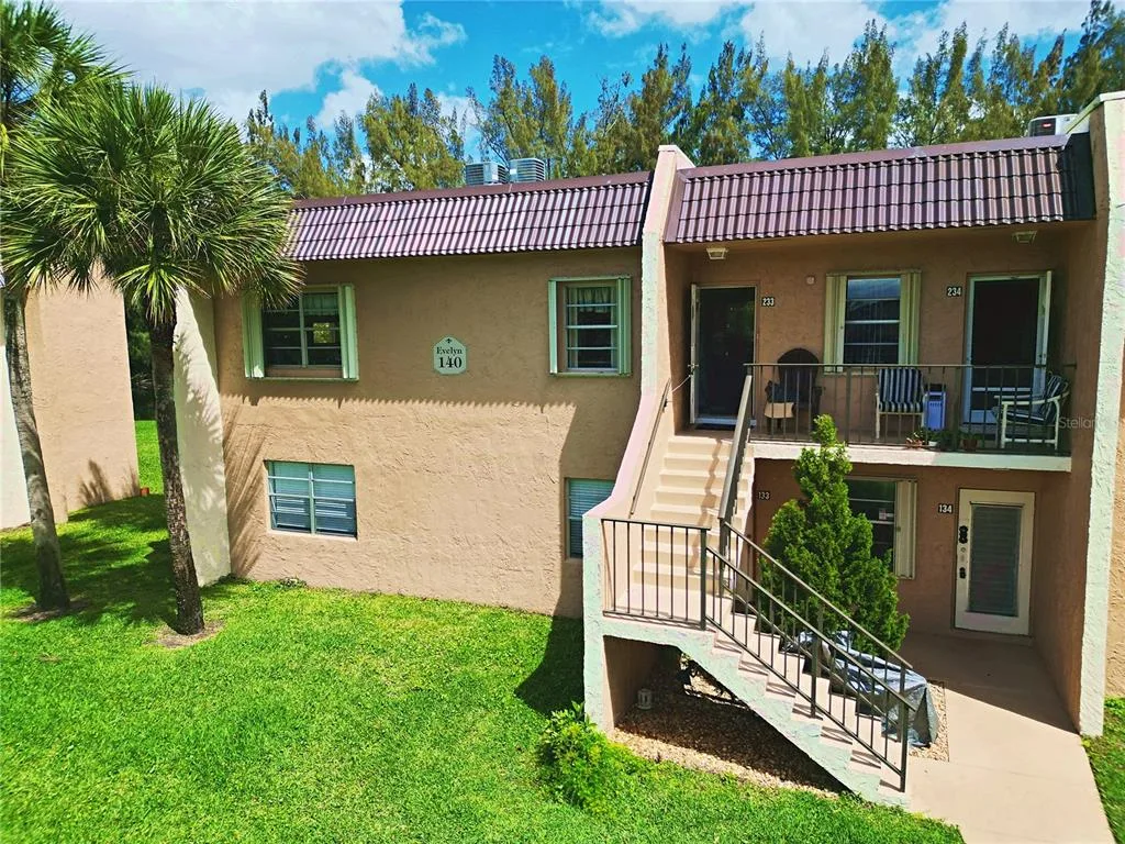 140 LAKE MERYL DRIVE # 233, WEST PALM BEACH, FL 33411
