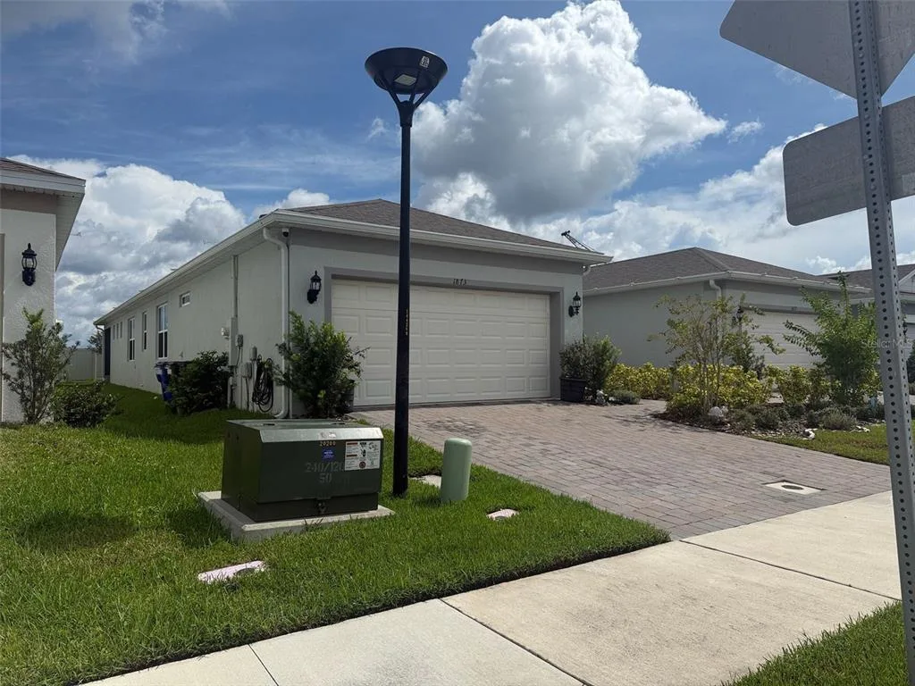 1873 SPRING SHOWER CIRCLE, KISSIMMEE, FL 34744