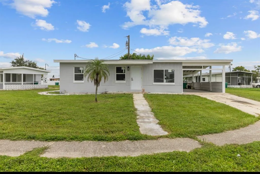 2360 EDNOR STREET, PORT CHARLOTTE, FL 33952