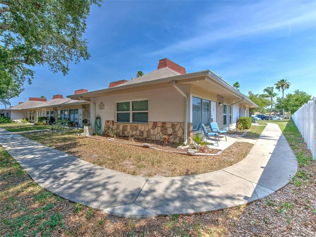 4313 TAHITIAN GARDENS CIRCLE # K, HOLIDAY, FL 34691