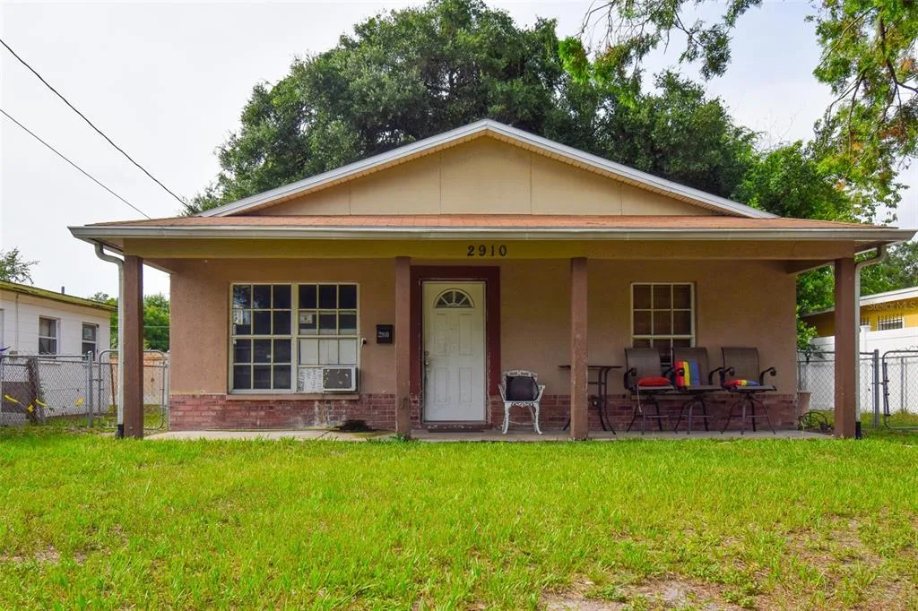 2910 E 25TH AVENUE, TAMPA, FL 33605