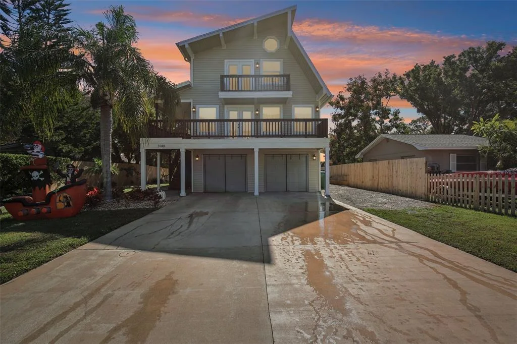 3140 N CANAL DRIVE, PALM HARBOR, FL 34684