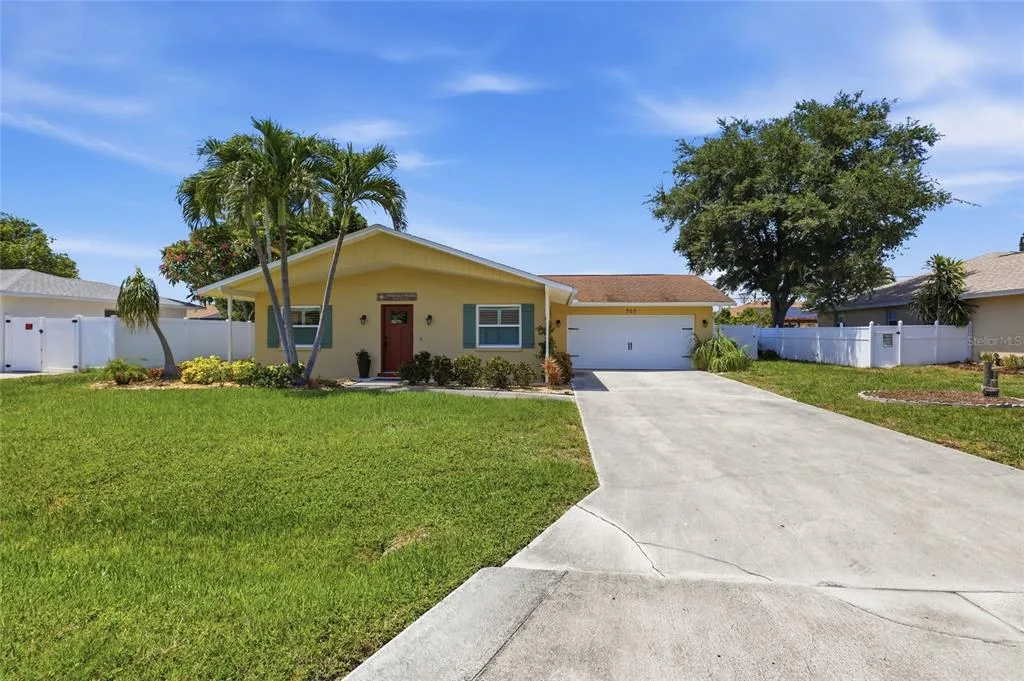 707 BEVERLY ROAD, VENICE, FL 34293