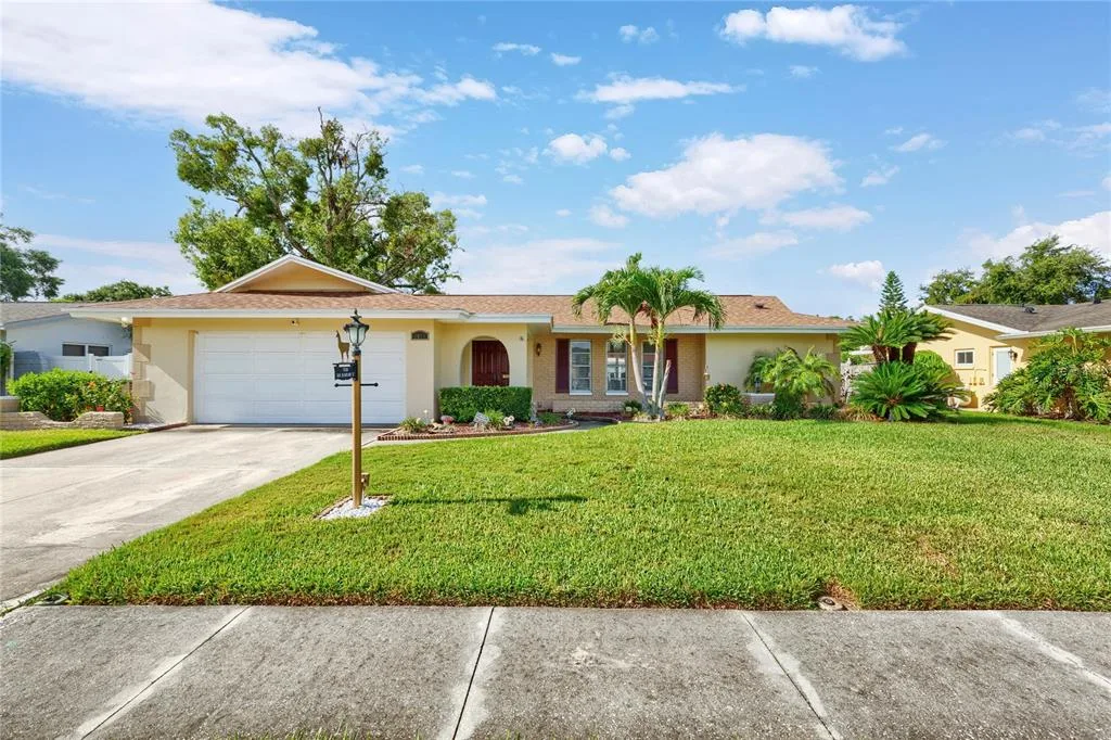 1081 MCFARLAND STREET, DUNEDIN, FL 34698