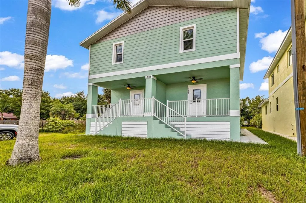 309 E VIRGINIA AVENUE, PUNTA GORDA, FL 33950