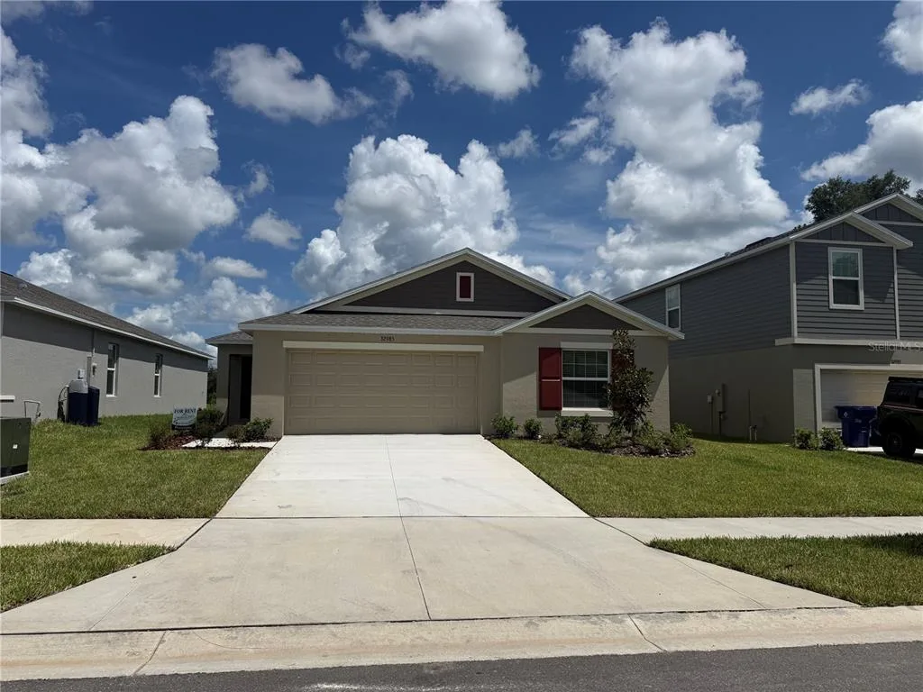 32985 TWIN FLOWER AVE, WESLEY CHAPEL, FL 33545