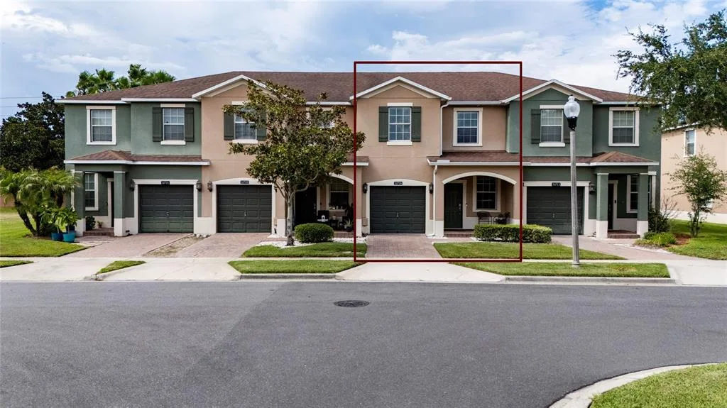 10709 SAVANNAH LANDING CIRCLE, ORLANDO, FL 32832