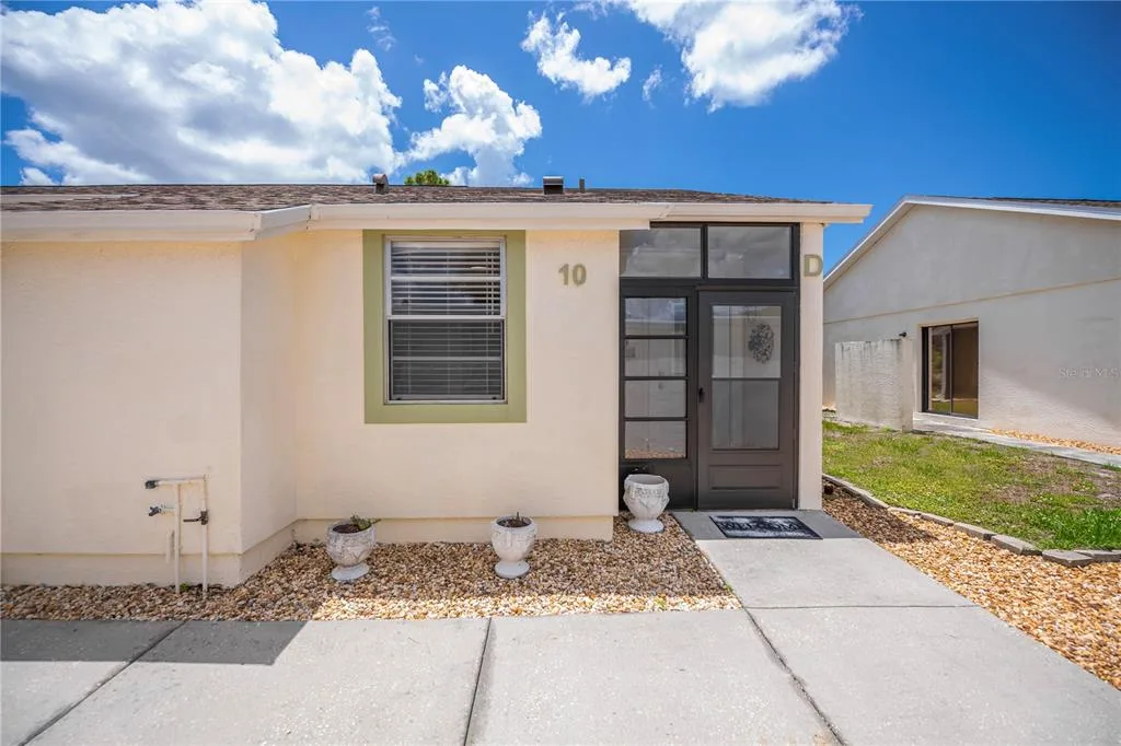 6796 GASPARILLA PINES BOULEVARD # 10, ENGLEWOOD, FL 34224