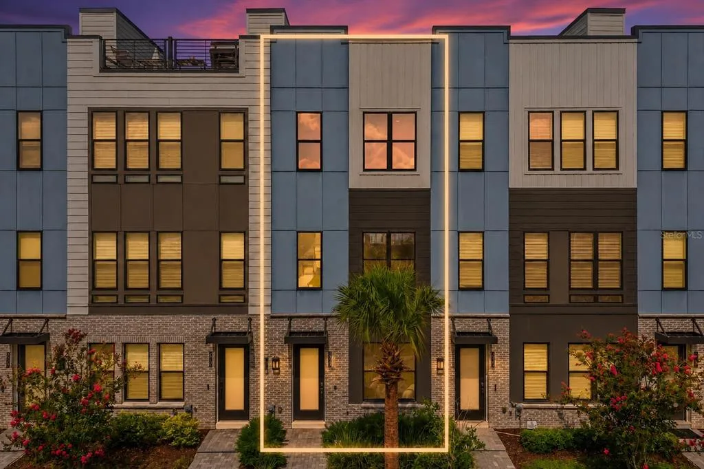 2058 PACKING DISTRICT WAY, ORLANDO, FL 32804