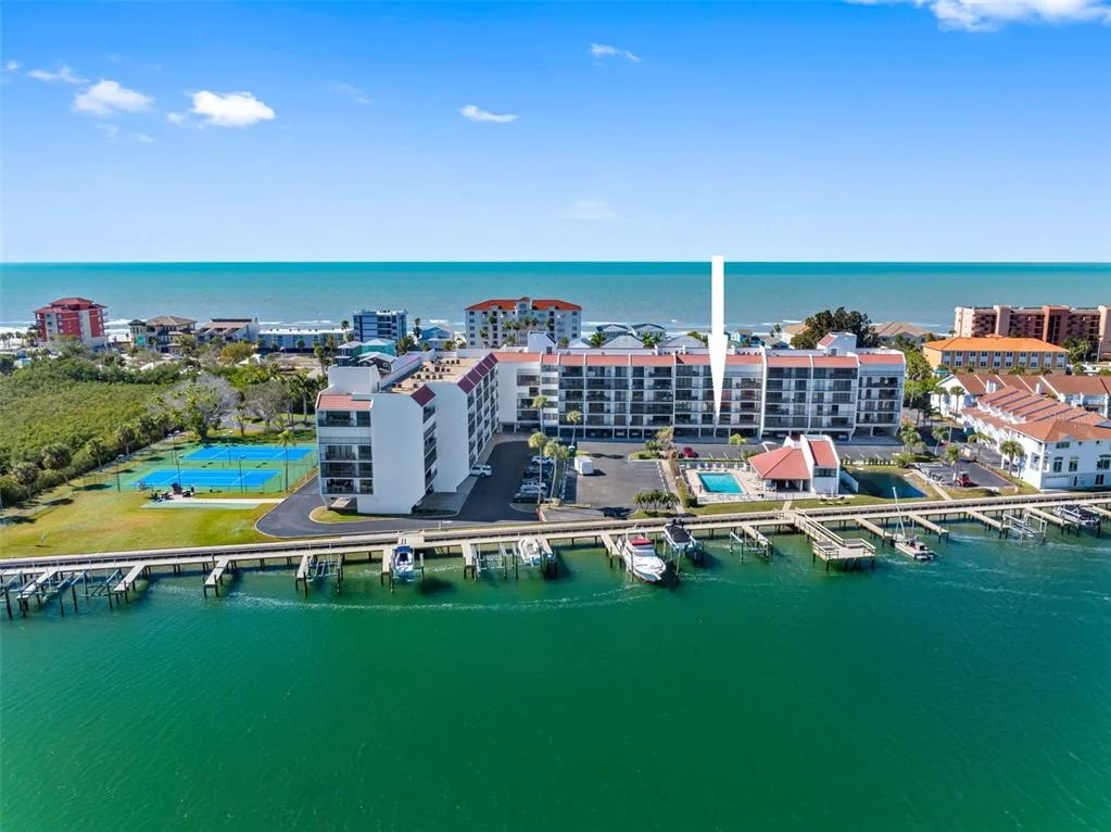 19111 VISTA BAY DRIVE # 204, INDIAN SHORES, FL 33785
