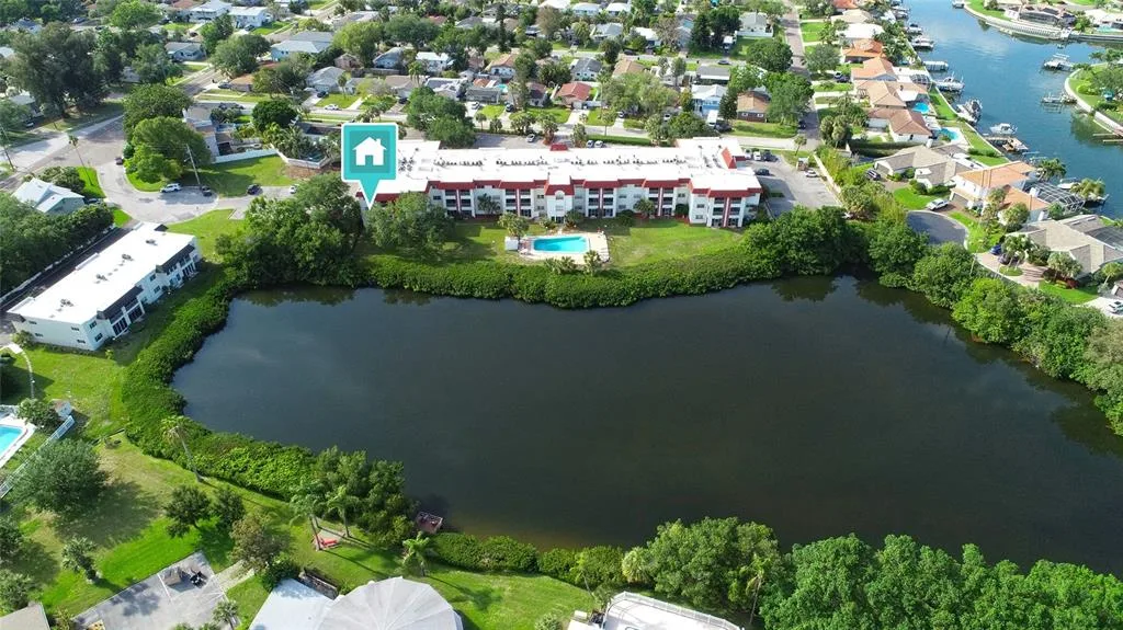 1860 MASSACHUSETTS AVENUE NE # 224, ST PETERSBURG, FL 33703