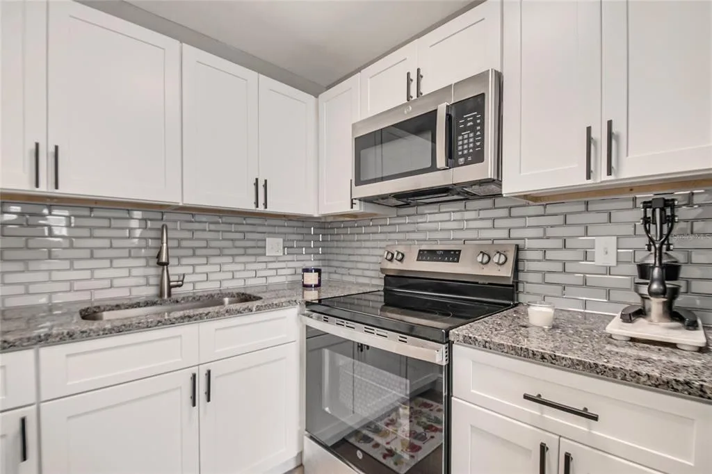 211 WOODMERE BOULEVARD, SANFORD, FL 32773