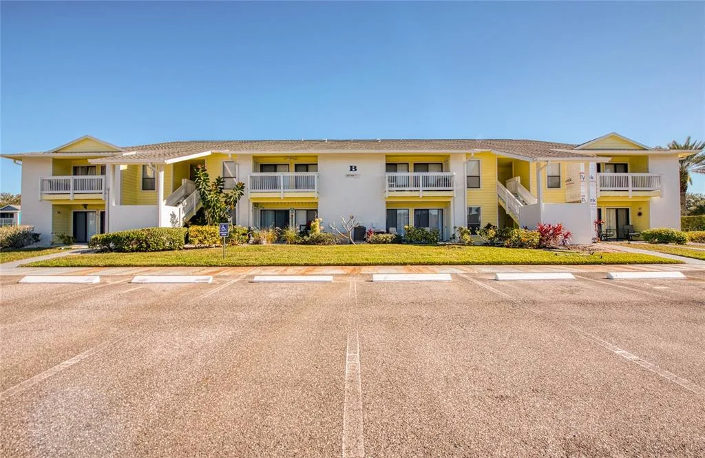 455 ALT 19 S # 21, PALM HARBOR, FL 34683