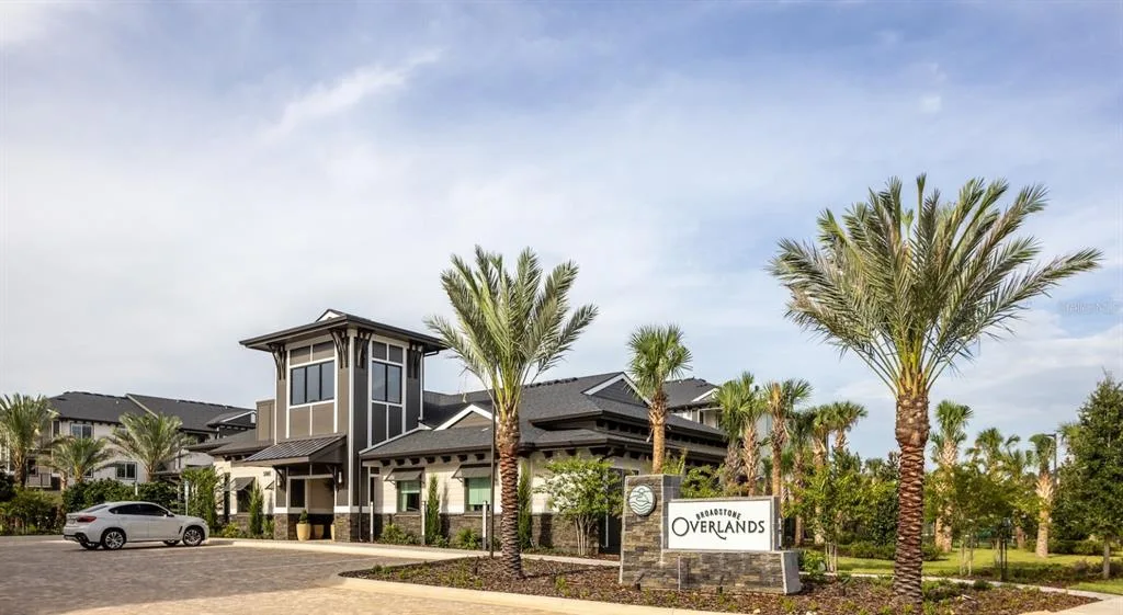 5000 COLLINA TERRACE # TH1, CLERMONT, FL 34711