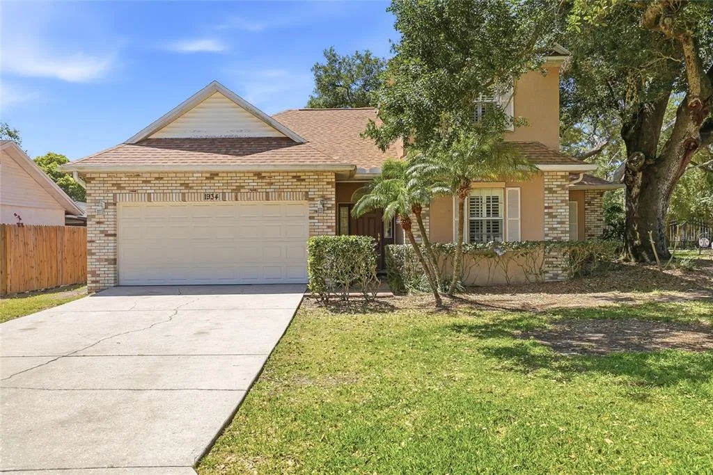 1934 OLD SAWMILL ROAD, BRANDON, FL 33510