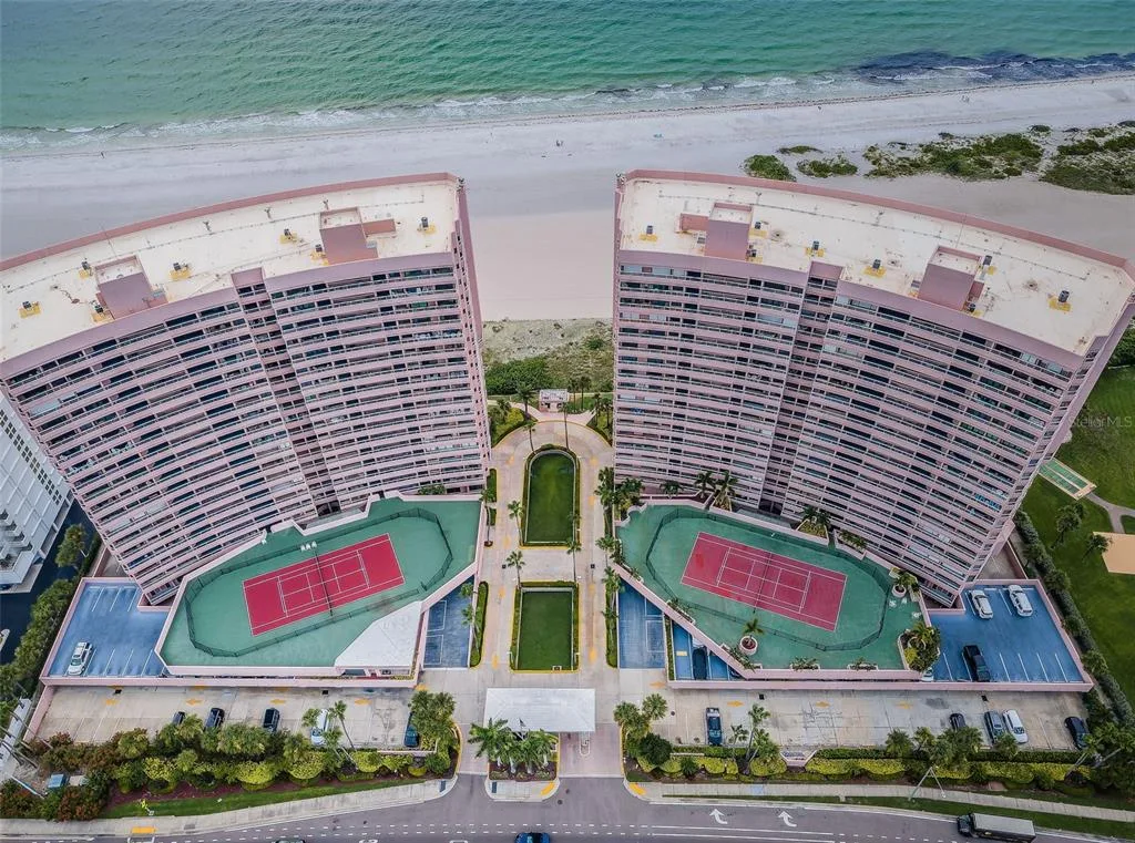 1310 GULF BOULEVARD # Penthouse A, CLEARWATER BEACH, FL 33767