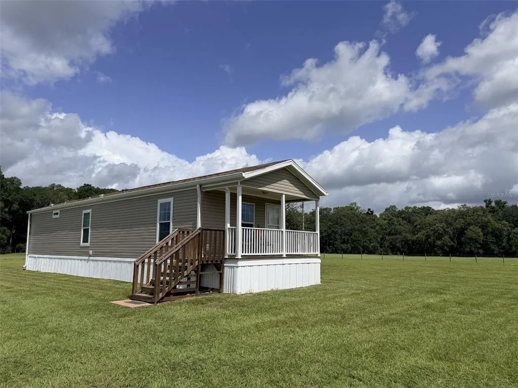 628 NE 816 AVENUE, OLD TOWN, FL 32680