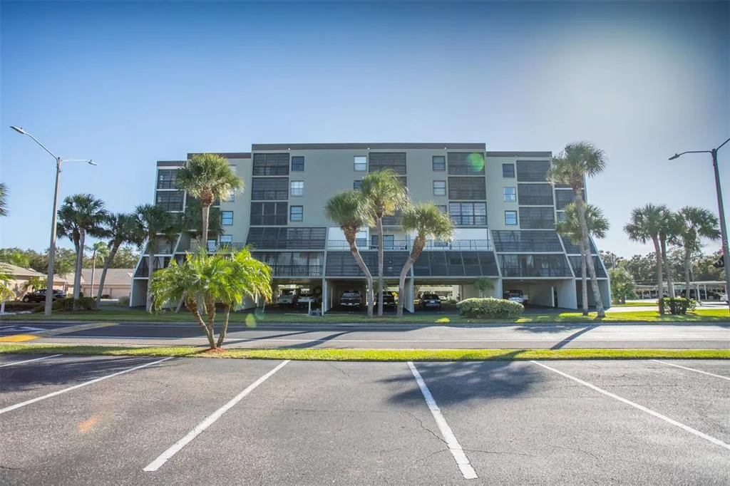 9860 62ND TERRACE N # 1014, ST PETERSBURG, FL 33708