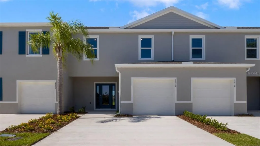 2704 GOLDEN TROUT LANE, EDGEWATER, FL 32141