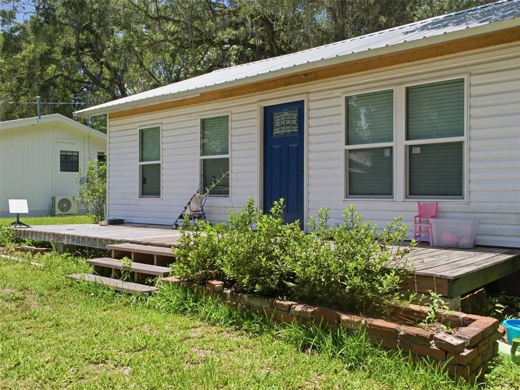 306 SE 2ND STREET, WILLISTON, FL 32696
