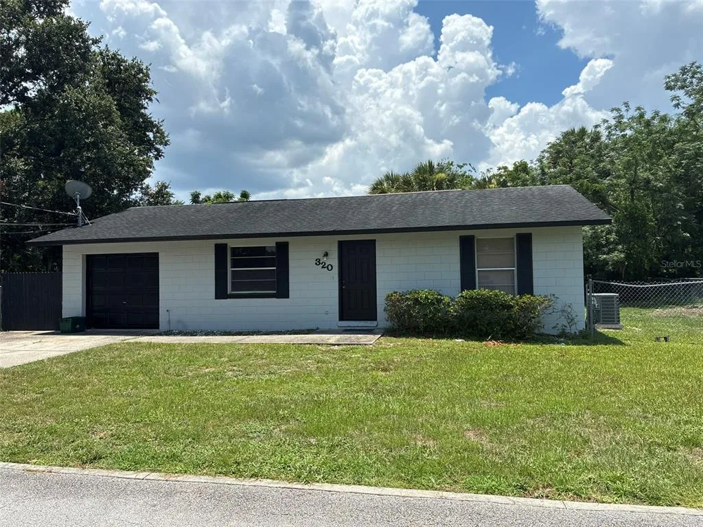 320 QUEEN AVENUE, OVIEDO, FL 32765