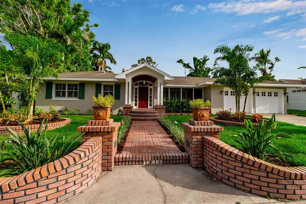 1838 ALTA VISTA STREET, SARASOTA, FL 34236