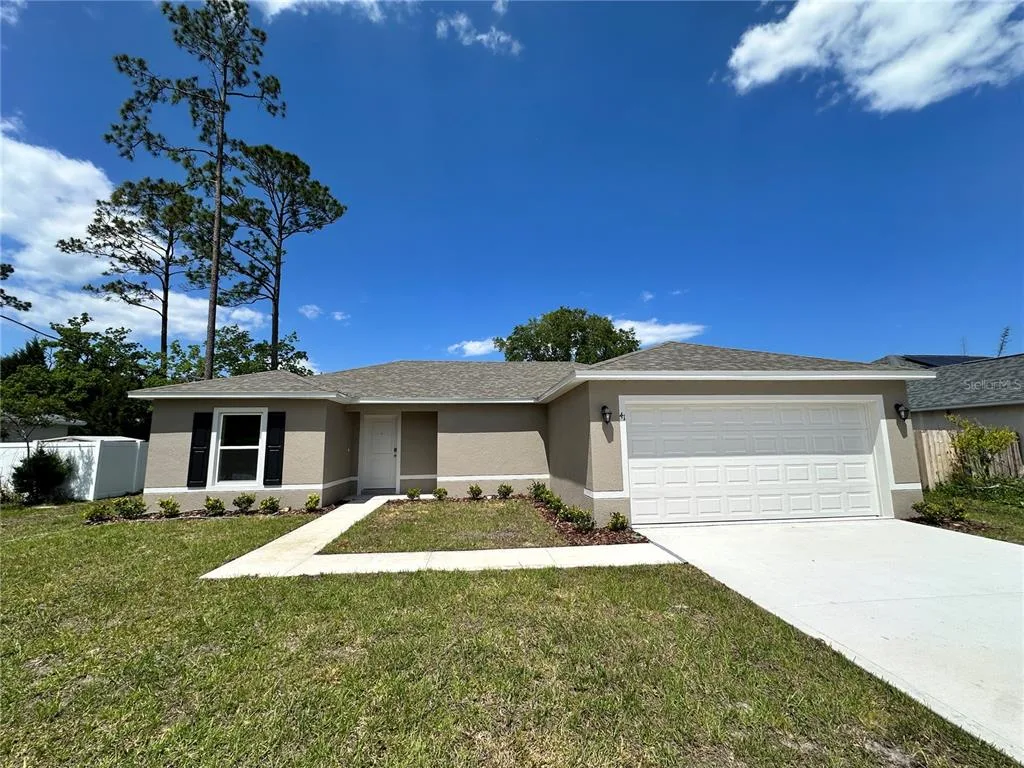 41 ROUND TREE DRIVE, PALM COAST, FL 32164