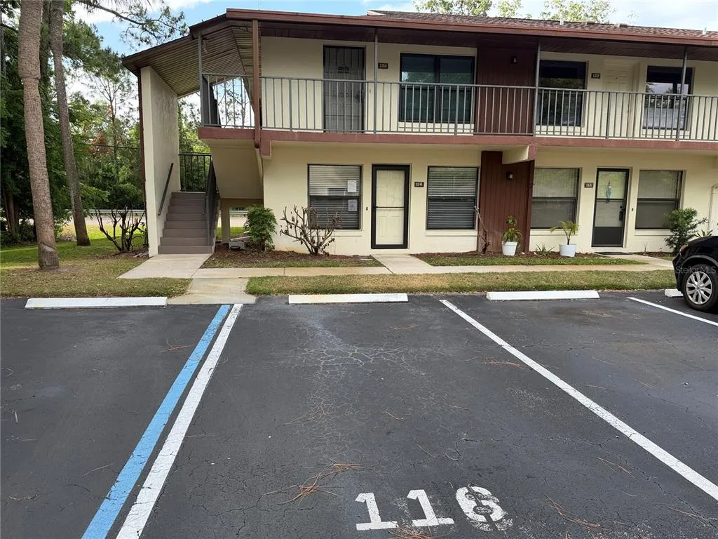 112 LACOSTA LANE # 116, DAYTONA BEACH, FL 32114