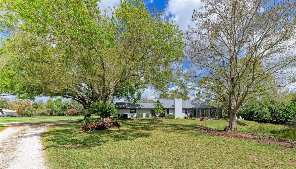 4609 44TH AVENUE E, BRADENTON, FL 34203