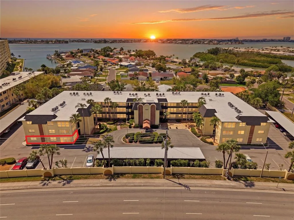 4780 COVE CIRCLE # 101, ST PETERSBURG, FL 33708