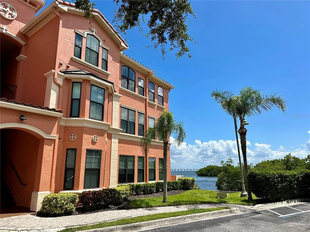 2732 VIA MURANO # 526, CLEARWATER, FL 33764