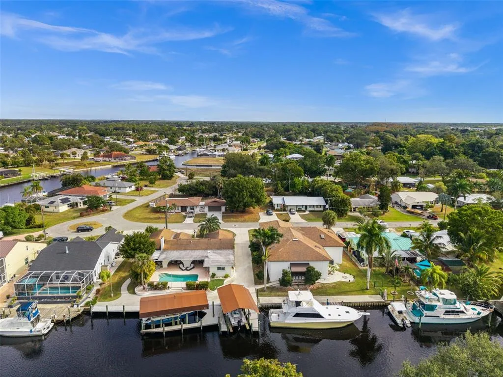 2129 W TOBAGO CIRCLE, FORT MYERS, FL 33905