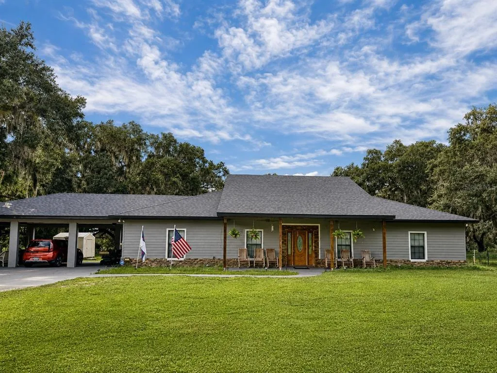 2672 SE 35TH STREET, SUMTERVILLE, FL 33585