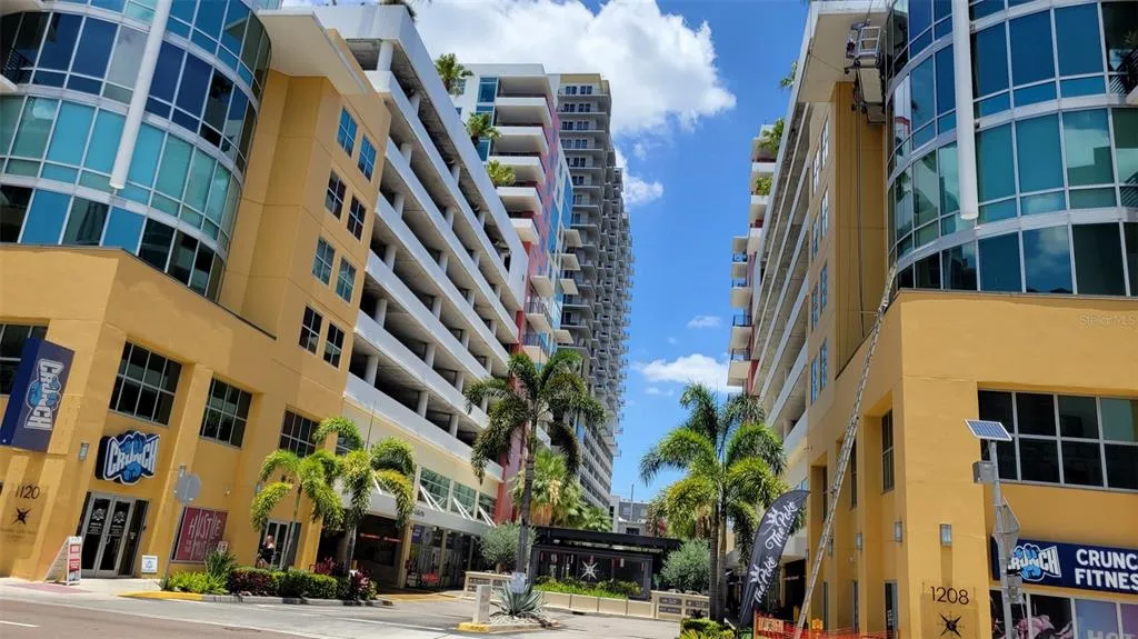 1120 E KENNEDY BOULEVARD # 1217, TAMPA, FL 33602