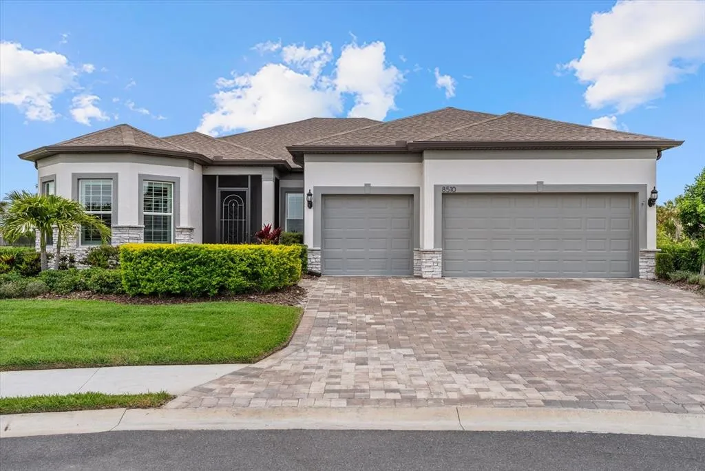 8510 COASTAL PALMS GLEN, PARRISH, FL 34219