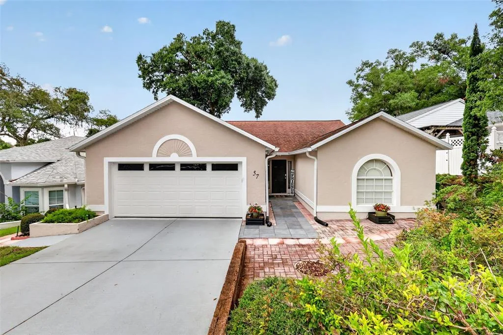 57 TOWNHILL DRIVE, EUSTIS, FL 32726