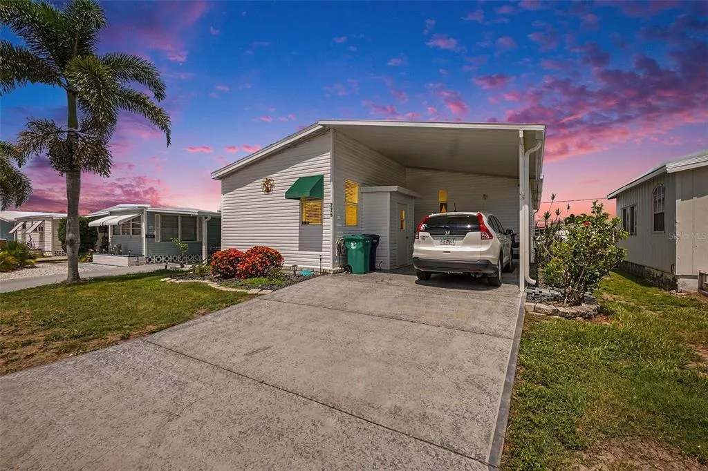 226 BIMINI DRIVE, PALMETTO, FL 34221