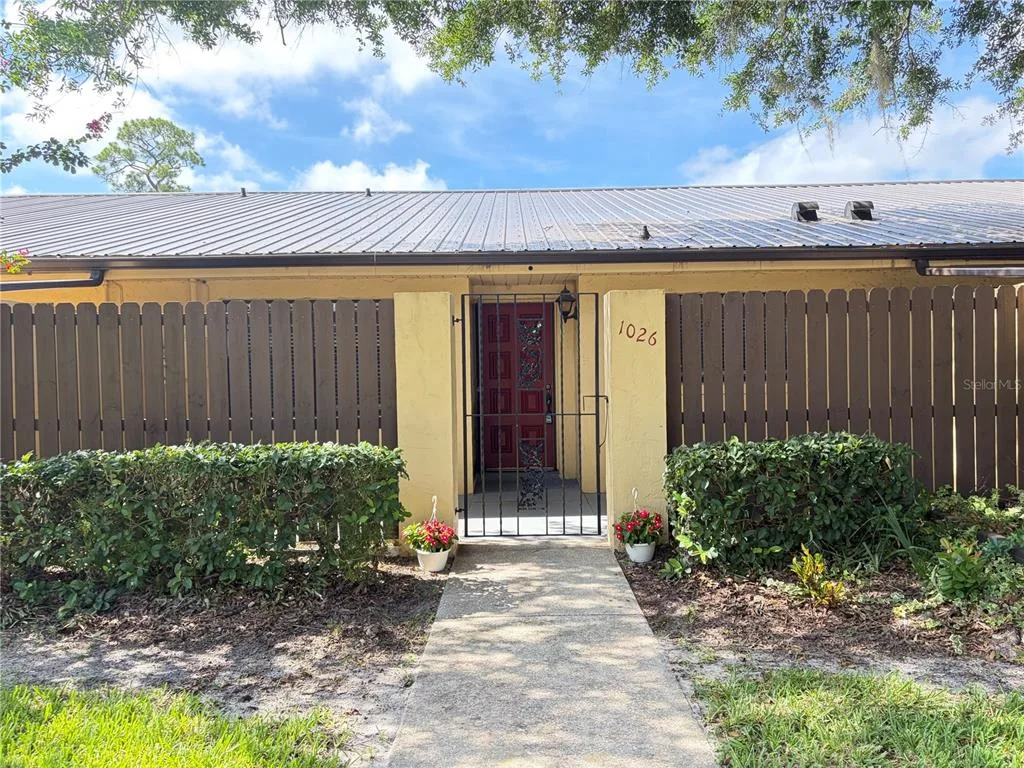 1026 MEDINAH DRIVE, WINTER HAVEN, FL 33884