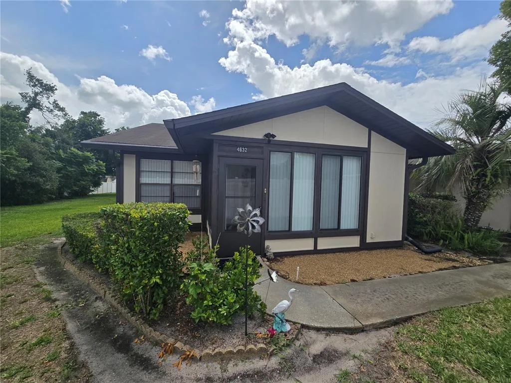 4632 BLOSSOM BOULEVARD # 4632, ZEPHYRHILLS, FL 33542