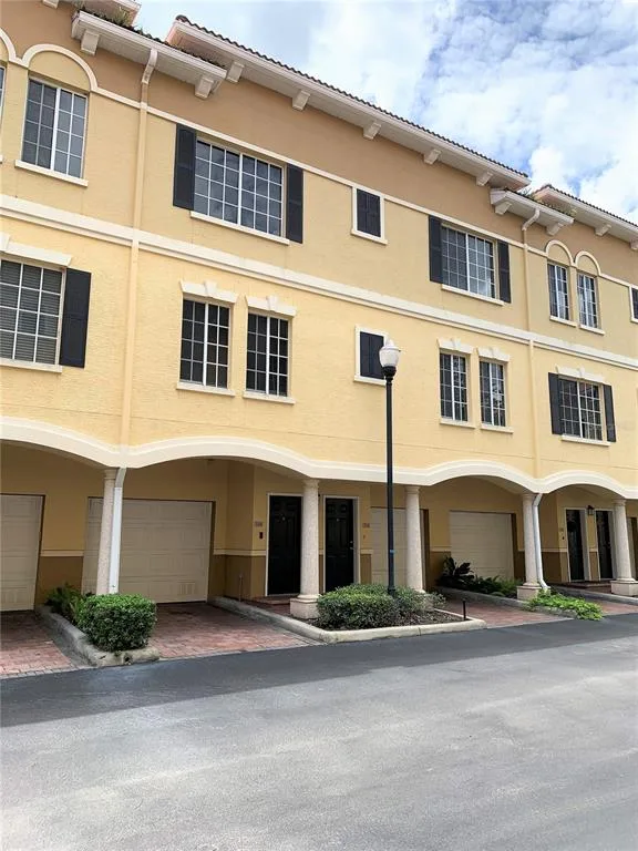 5208 HAMPTON BEACH PLACE # 5208, TAMPA, FL 33609