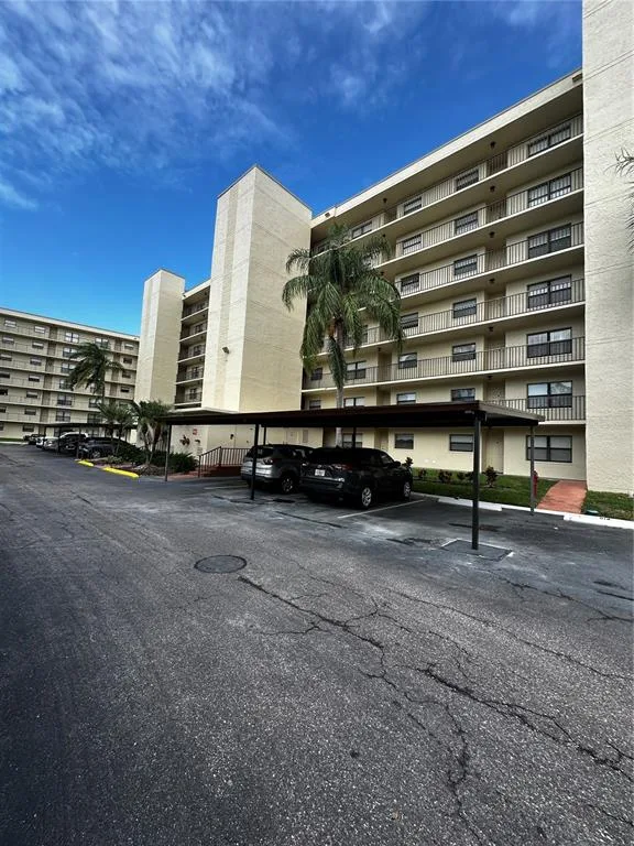 800 COVE CAY DRIVE # 4F, CLEARWATER, FL 33760