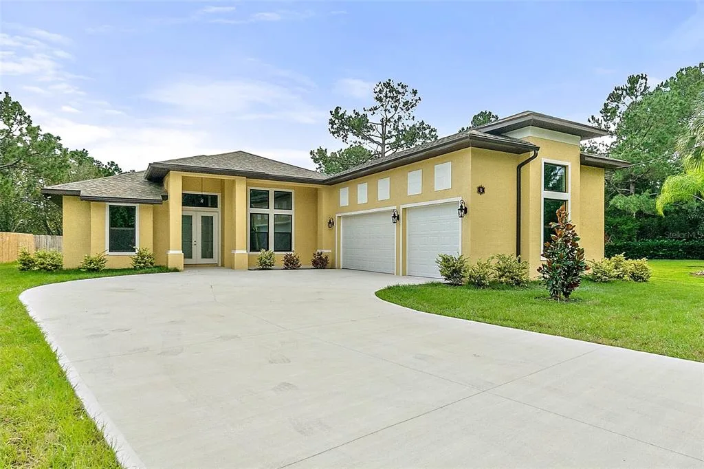 3 WHITE HOLLY PLACE, PALM COAST, FL 32164