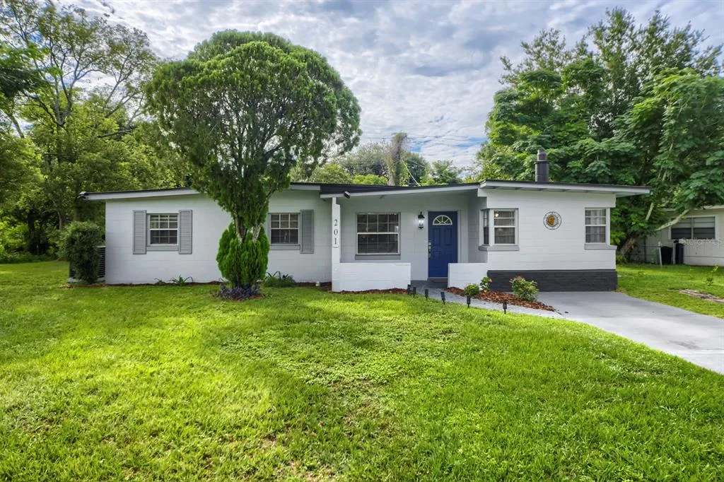 201 HAYS DRIVE, SANFORD, FL 32771