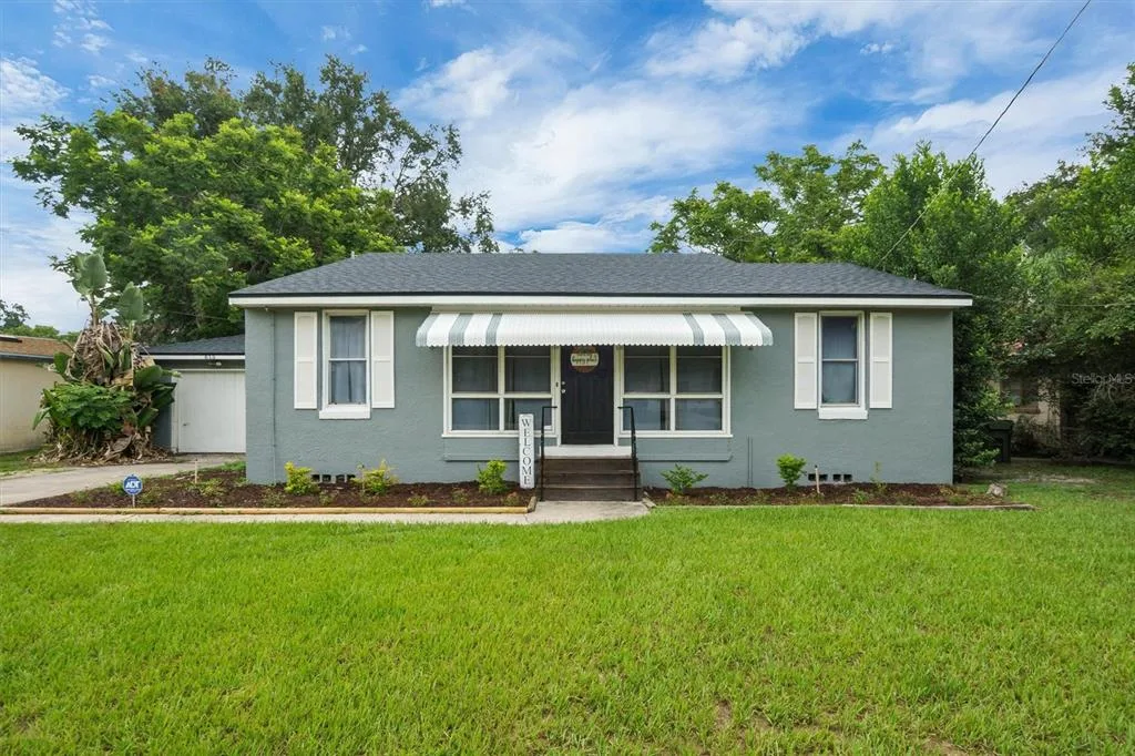 615 AVENUE A NE, WINTER HAVEN, FL 33881