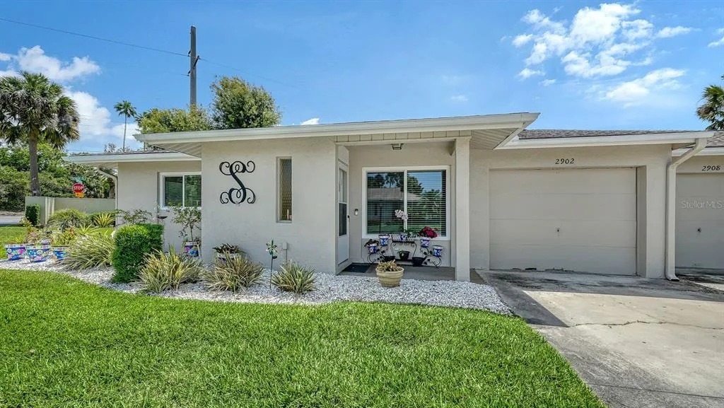 2902 CAPTIVA GARDENS DRIVE # 3, SARASOTA, FL 34231