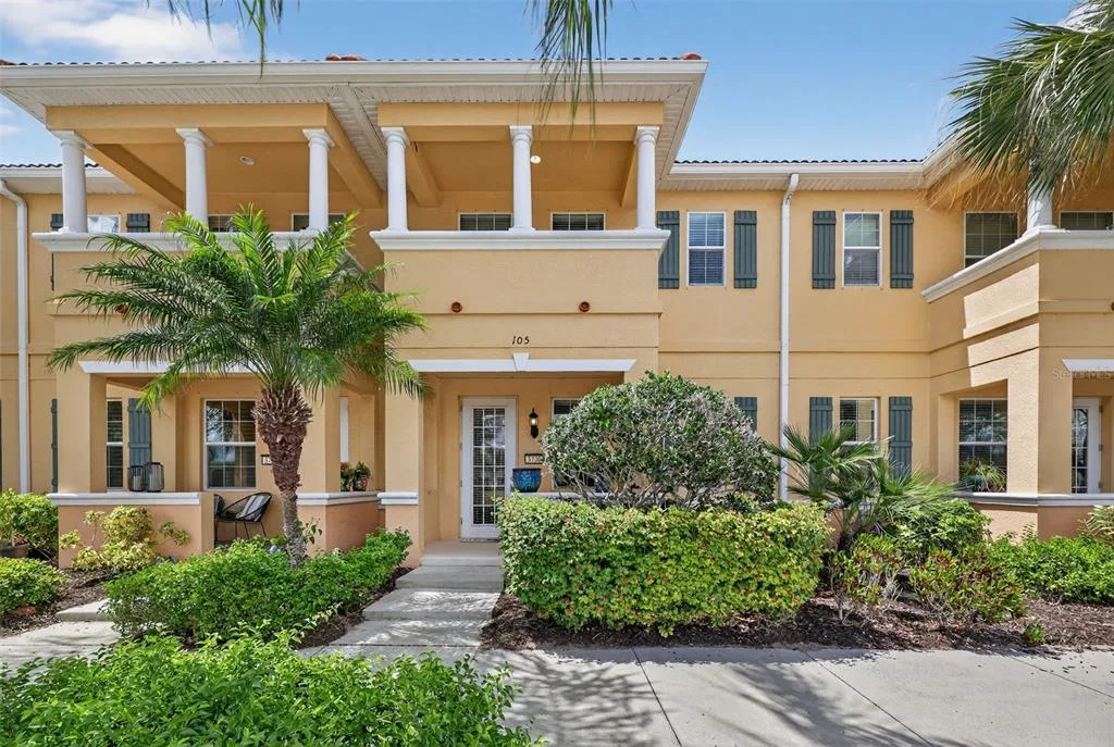 3736 82ND AVENUE CIRCLE E # 105, SARASOTA, FL 34243