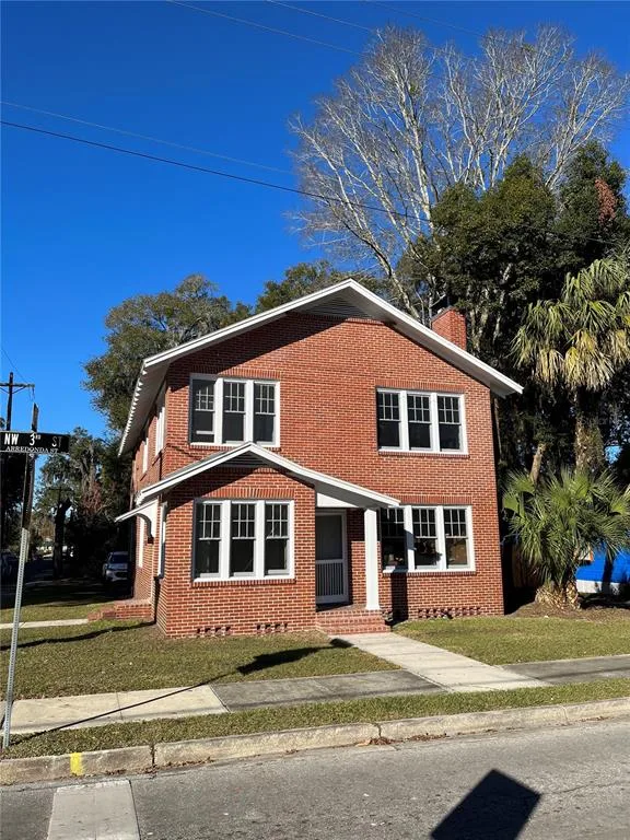 204 NW 3RD STREET, GAINESVILLE, FL 32601